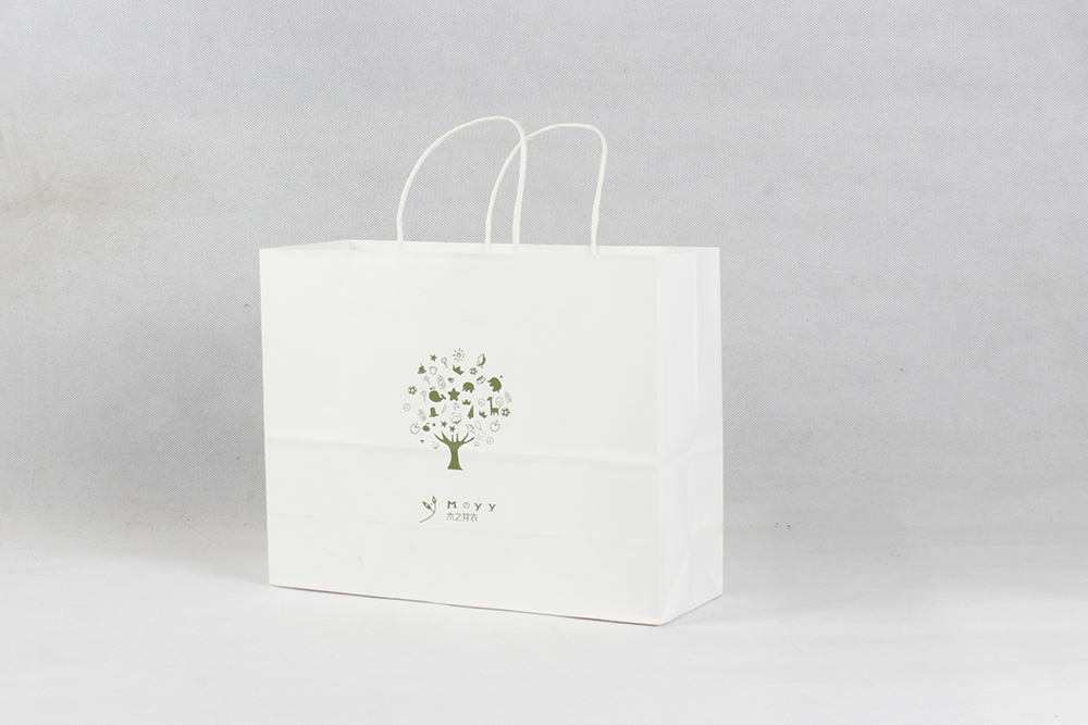 木之芽衣簡(jiǎn)約服裝牛皮紙袋定制