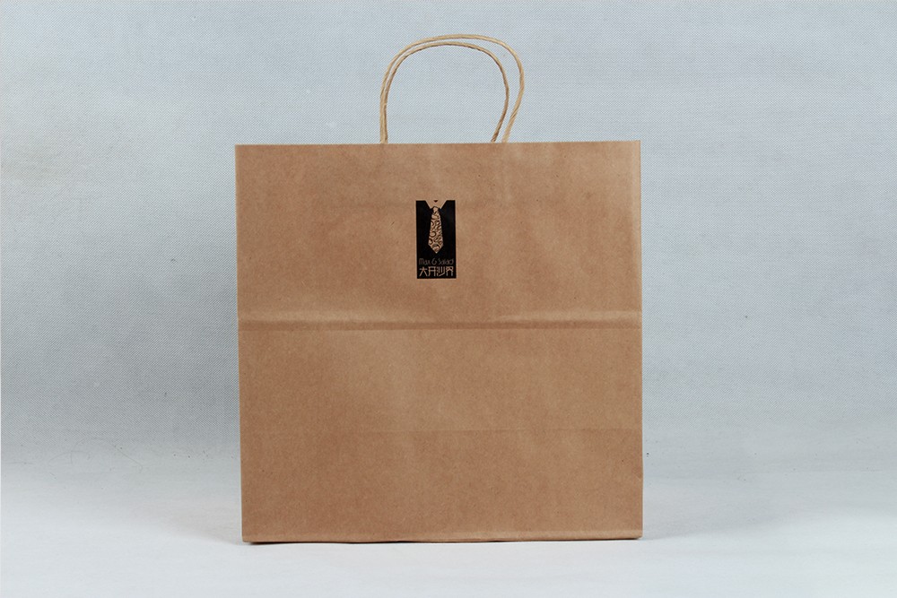 大開(kāi)沙界簡(jiǎn)約牛皮紙袋