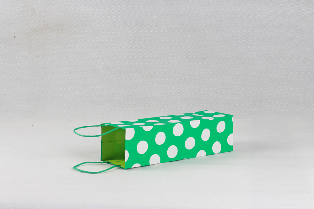 綠底白點時尚禮品牛皮紙袋 綠底白點時尚禮品牛皮紙袋