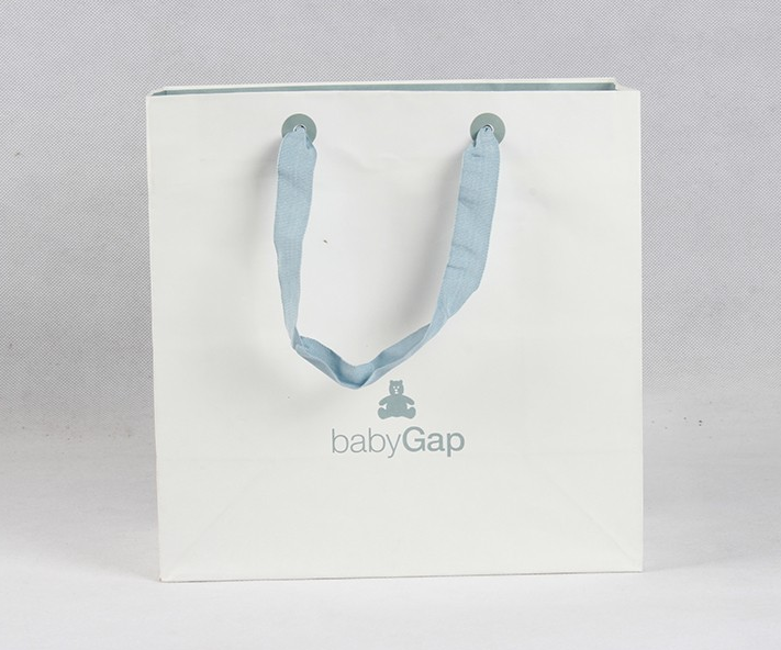 那些年，手提紙袋廠家用來(lái)固定提手的方式