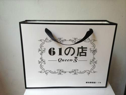 定制服裝紙袋的小知識(shí)