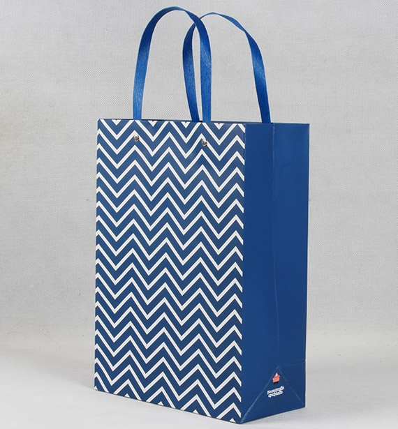 商家為什么要選用定做紙袋作為廣告袋？