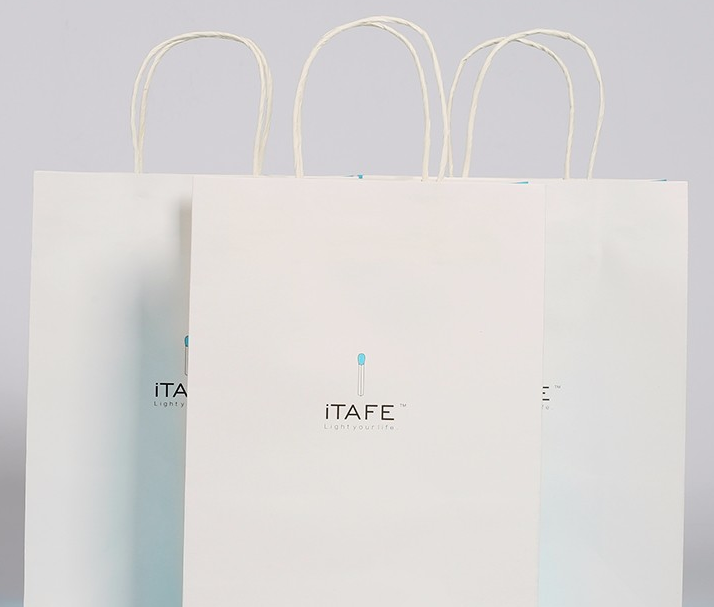 淺談創(chuàng)意紙袋定制需要注意哪些細(xì)節(jié)？